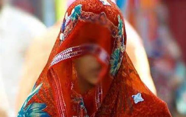 युवती से दो युवकों का था अवैध संबंध, दोनों युवकों की हत्या कर परिजनों ने फेंकी गढ्ढे में लाश