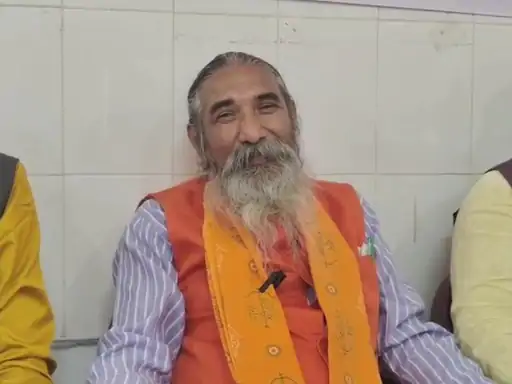 भूत उतारने के बाद अब नींबू की चेतावनी: भोजराज नाग फिर सुर्खियों में