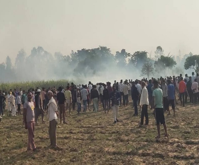 बाराबंकी में पटाखा फैक्ट्री में भयानक विस्फोट, दो की मौत,कई घायल