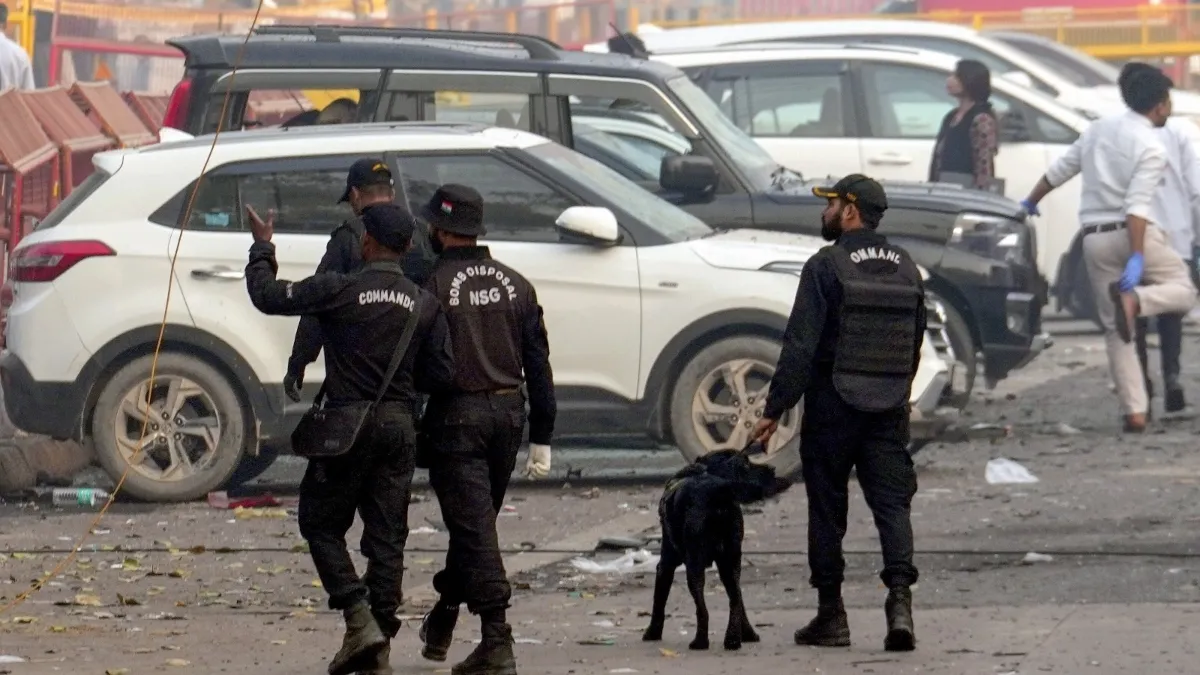 दिल्ली आतंकी धमाके की जांच अब NIA के हाथ, गृह मंत्रालय ने लिया बड़ा फैसला