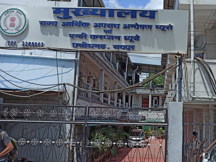 BIG BREKING....झारखंड शराब घोटाला: वेलकम डिस्टिलरीज' का संचालक बिलासपुर से गिरफ्तार