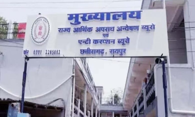 DMF और शराब घोटाले पर EOW की बड़ी कार्रवाई से भ्रष्टाचारियों में हड़कंप EOW ने बताया आज 19 ठिकानों पर हुई 