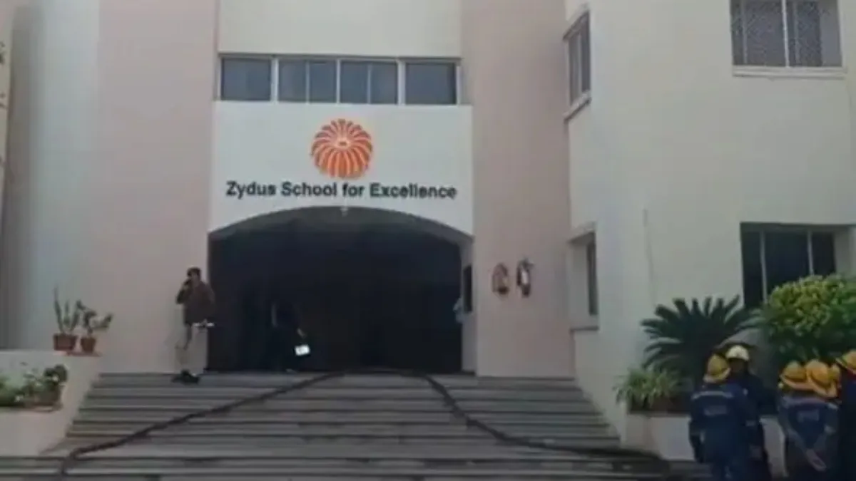 अहमदाबाद और कलोल के स्कूलों को बम से उड़ाने की धमकी, सुरक्षा एजेंसियां सतर्क