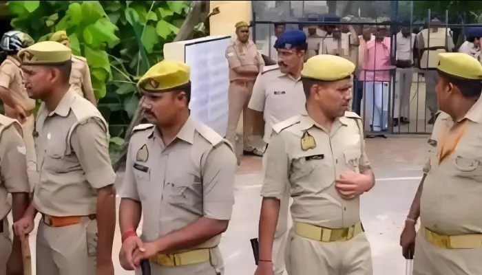 खुदाई का ड्रामा, नकली सिक्के और असली ठगी, ग्रेटर नोएडा में बड़ा फर्जीवाड़ा