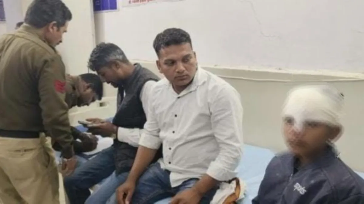 इटारसी स्टेशन पर फिल्मी ड्रामा: अपहरण के बाद बच्चे ने ट्रेन से लगाई छलांग, सीसीटीवी खंगाल रही पुलिस 