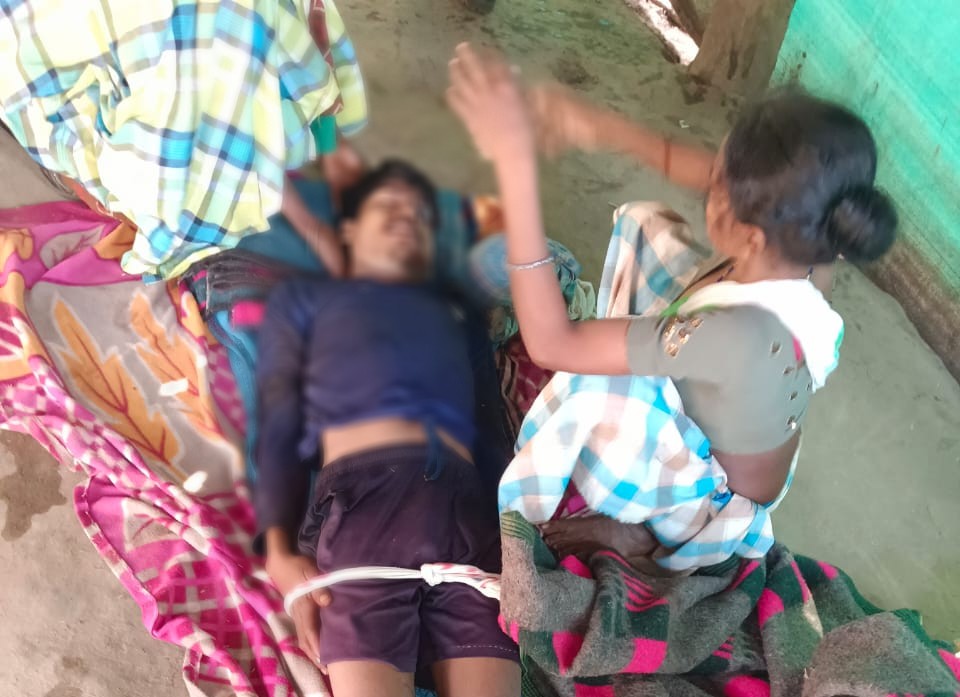 नक्सली हिंसा फिर सक्रिय: मुखबिर होने के शक में युवक की हत्या, जांच में जुटी पुलिस 