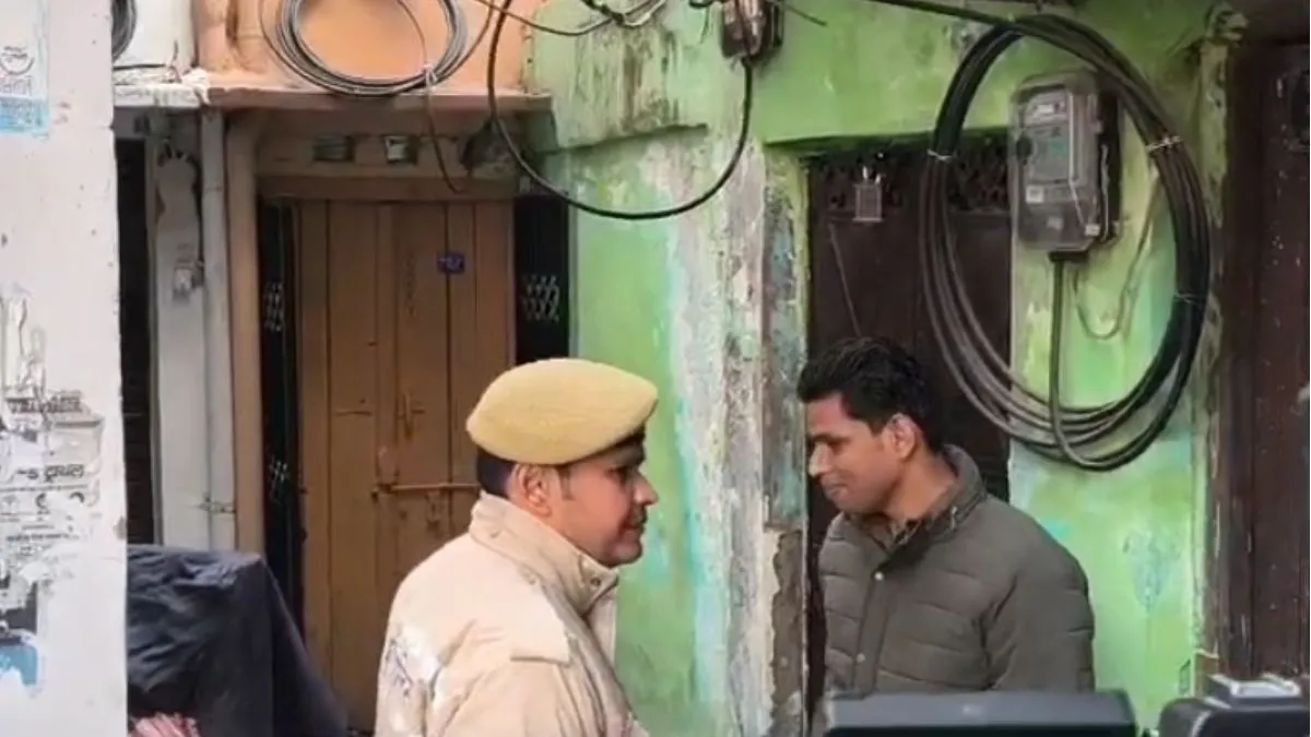 लाल किला ब्लास्ट कनेक्शन! डॉक्टर शाहीन के घर NIA की छापेमारी, इलाके में हड़कंप