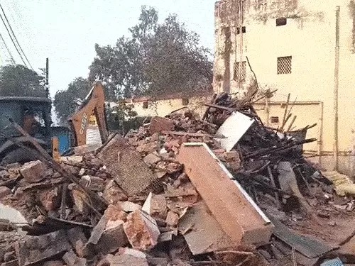 5 दिन तक दरिंदगी, अब बुलडोजर की कार्रवाई, रायपुर में रेप आरोपी पर डबल एक्शन