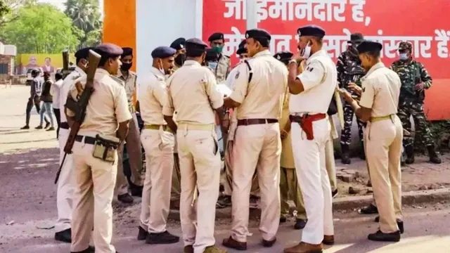 बिहार में कानून-व्यवस्था पर सवाल: 24 घंटे में दूसरी बार जहानाबाद पुलिस पर हमला, अवैध शराब माफिया का हिंसक तांडव