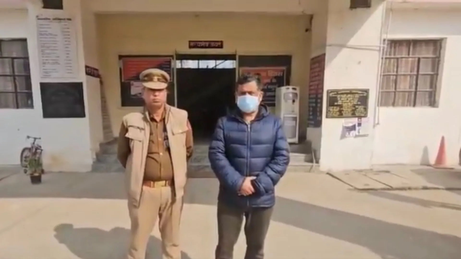 इंजीनियर की मौत पर बड़ी कार्रवाई: बिल्डर अभय कुमार गिरफ्तार, CM योगी के आदेश पर गई CEO की कुर्सी, अब बाकी जिम्मेदारों पर कब चलेगा एक्शन? 