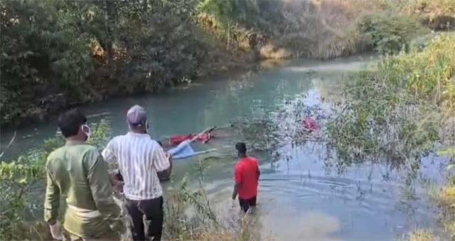 नदी में तैरते मिले दो सगी बहनों के शव, साप्ताहिक बाजार से लौटते वक्त रहस्यमयी मौत, पूरे गांव में दहशत