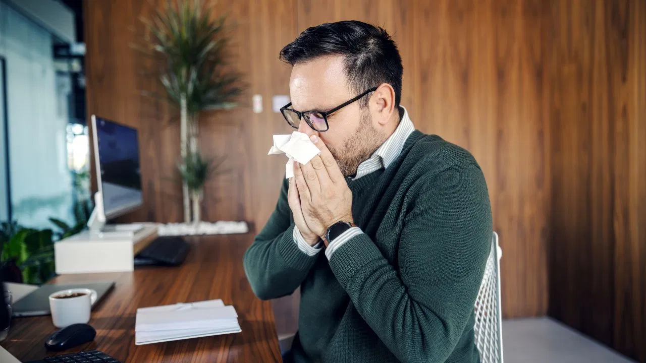 सर्दियों में क्यों बढ़ जाती हैं साइनस की समस्याएं? कैसे करें बचाव, डॉक्टर ने बताया