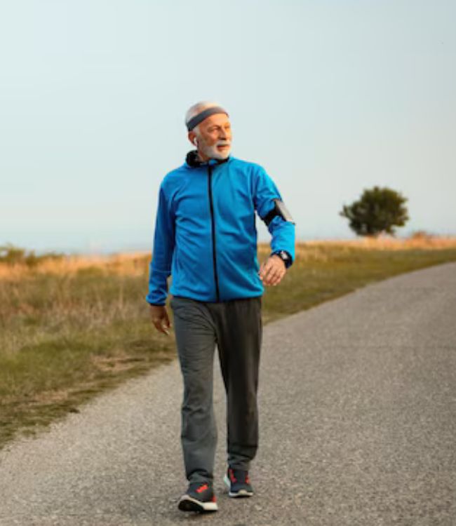 पता चल गया लंबी उम्र का राज, रोज सिर्फ 5 मिनट की एक्स्ट्रा नींद और 2 मिनट की वॉक बदल देगी आपकी जिंदगी