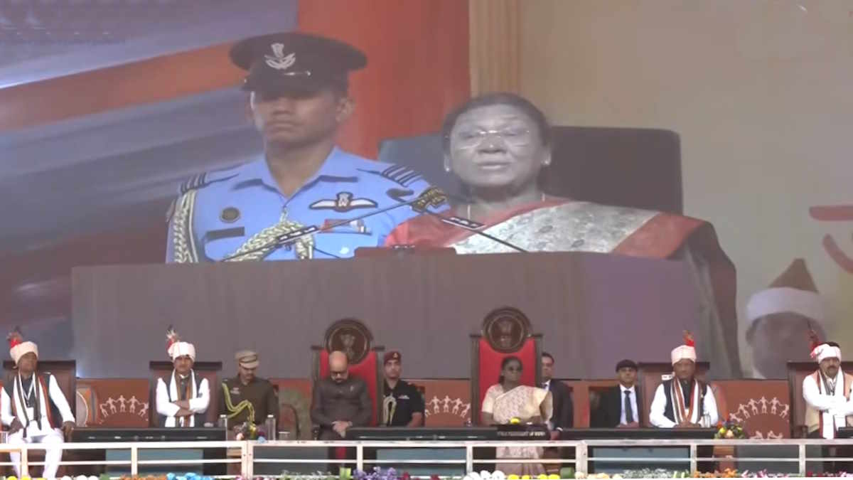 LIVE: राष्ट्रपति द्रौपदी मुर्मू ने किया ‘बस्तर पंडुम’ का शुभारंभ, जगदलपुर में ऐतिहासिक आयोजन