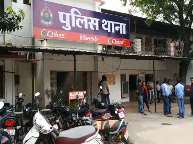 मल्टीलेवल पार्किंग में पलक झपकते 38 लाख साफ, रायपुर में उठाईगिरी से हड़कंप