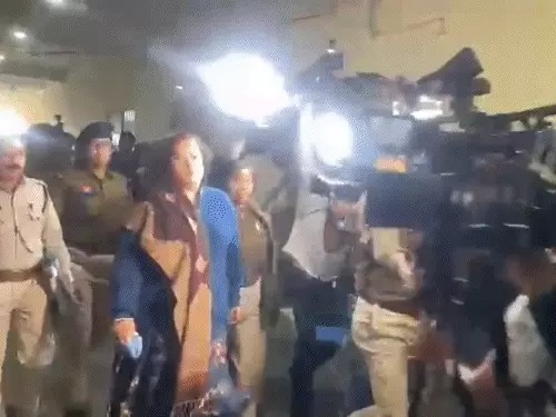 शराब घोटाला केस में सौम्या चौरसिया को हाईकोर्ट से जमानत, कड़ी शर्तों के चलते फिलहाल जेल से रिहाई मुश्किल