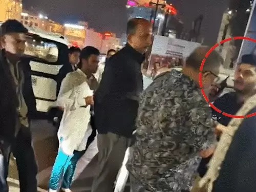 रायपुर में रसूख का रौब: पूर्व मेयर के भतीजे शोएब ढेबर पर गाड़ी टक्कर, गाली-गलौज और धमकी का आरोप, केस दर्ज