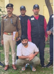 फर्जी पासपोर्ट से विदेश फरार, 26 केसों का आरोपी सोमबीर ‘मोटा’ अमेरिका से डिपोर्ट