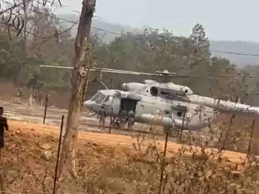 बीजापुर में प्रेशर IED ब्लास्ट: एरिया डॉमिनेशन के दौरान STF जवान घायल, हायर सेंटर रेफर