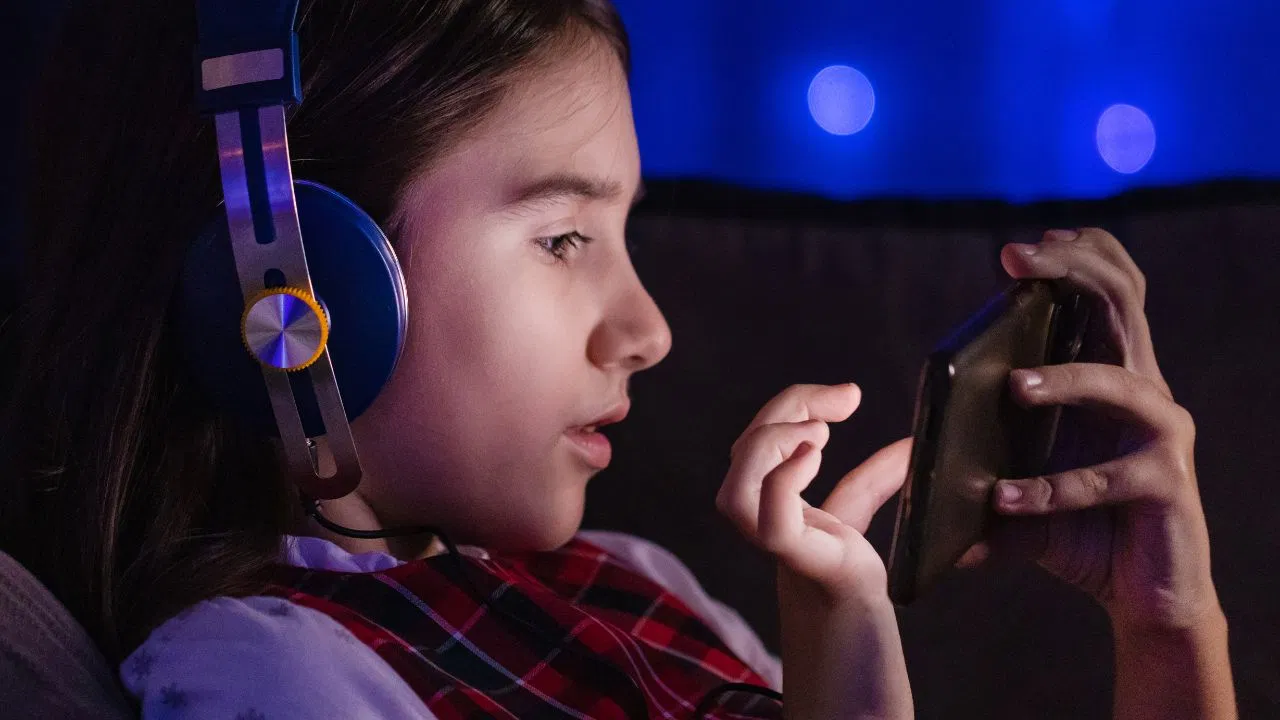 क्या गेम खेलने से बच्चों की मेंटल हेल्थ खराब होती है? तीन नाबालिग लड़कियों की मौत ने खड़े किए गंभीर सवाल