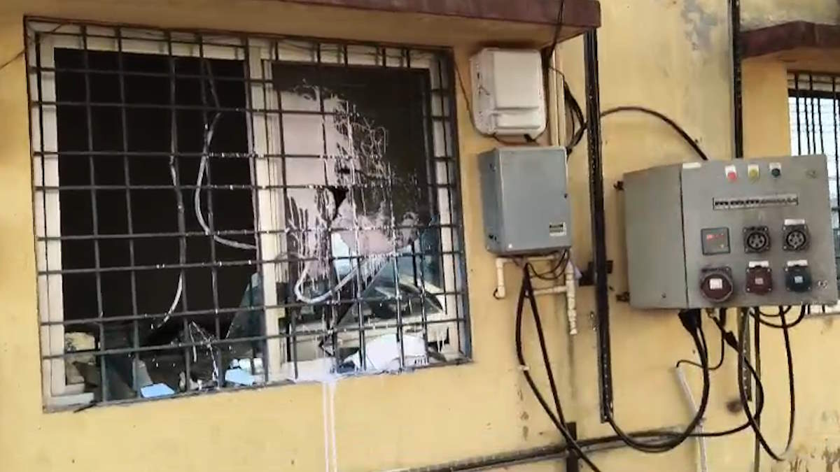 अपशिष्ट जल से फसलें बर्बाद? कोंडागांव के मक्का प्लांट में ग्रामीणों का उग्र प्रदर्शन, लाखों का नुकसान