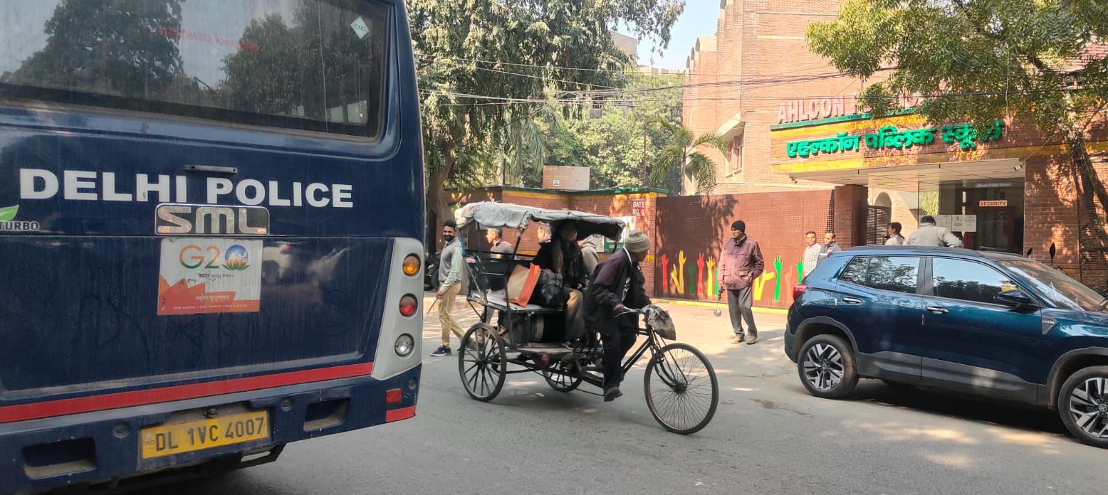 ‘दिल्ली खालिस्तान बनेगा’: 9 स्कूलों को बम से उड़ाने की धमकी, राजधानी में हड़कंप, बम स्क्वॉड और साइबर टीम जांच में जुटी