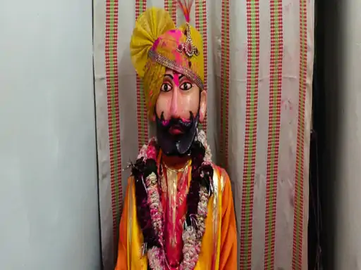 Raipur की अनोखी होली: यहां होलिका के प्रेमी इलोजी की निकलती है बारात, 200 साल पुरानी आस्था से जुड़ी अनोखी परंपरा