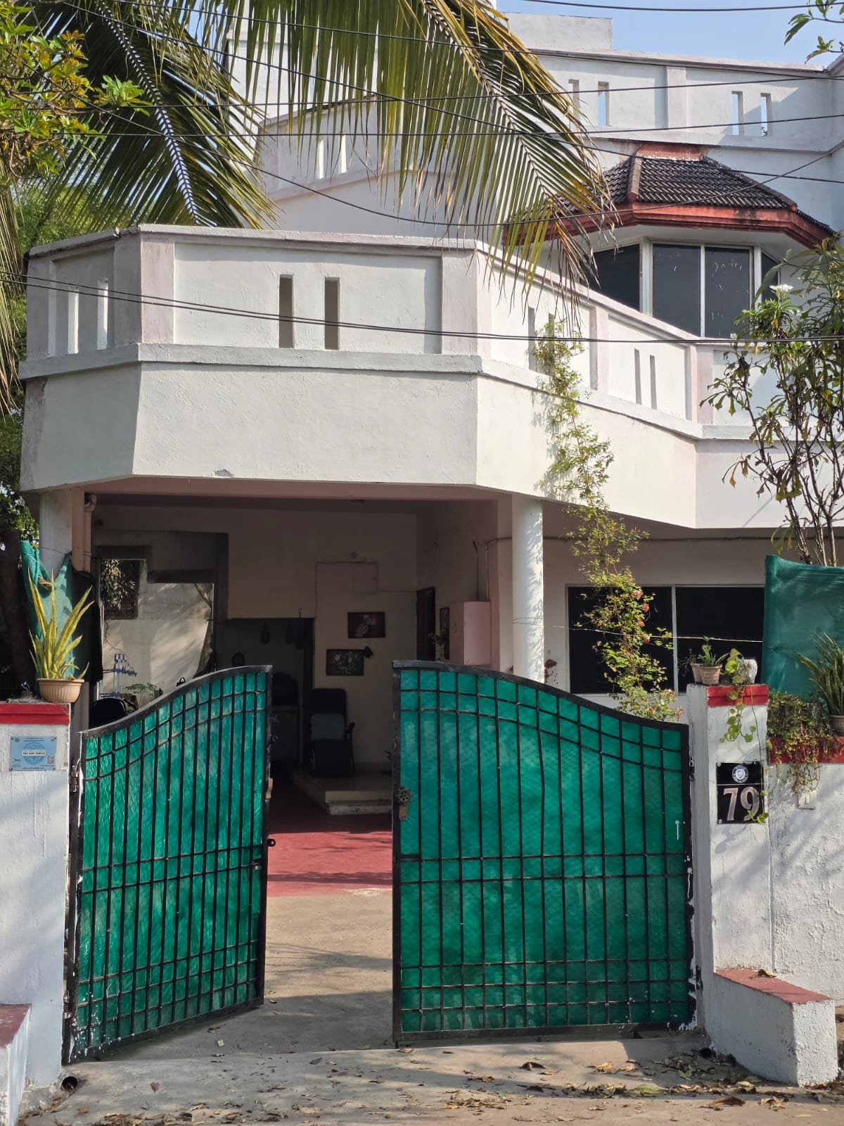 रायपुर में एयरफोर्स के विंग कमांडर ने की आत्महत्या, विधायक कॉलोनी के घर में फांसी लगाकर दी जान