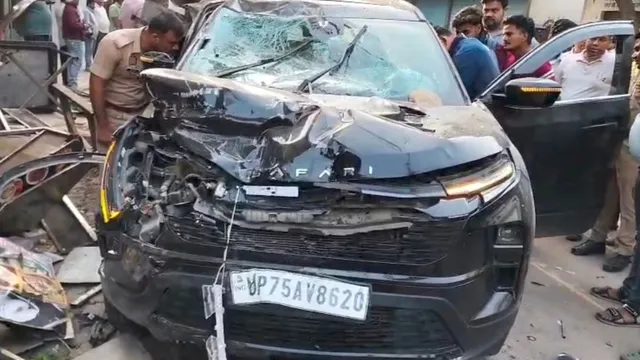 Etawah Road Accident: 120 KM/H की रफ्तार बनी मौत, बेकाबू कार ने 3 को रौंदा, एक की मौत, दो गंभीर