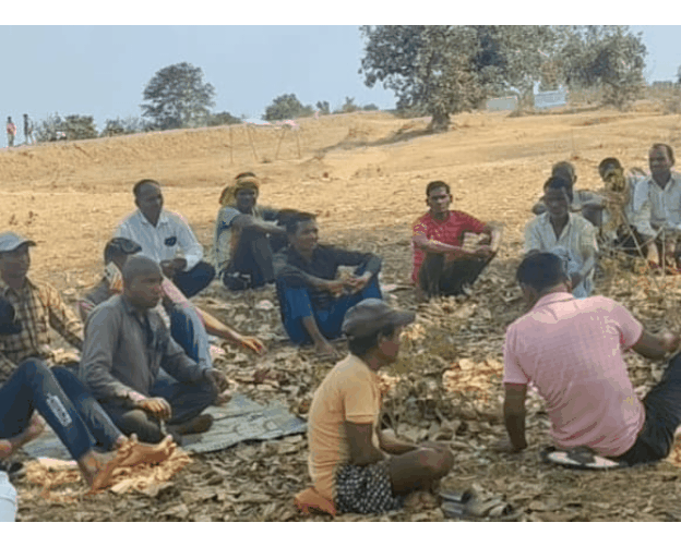 एमपी सीजी सीमा पर रेत का खूनी खेल पीएम आवास के लिए रेत लेने गए युवक की संदिग्ध मौत मौके पर छूटी पुलिस की गाड़ी