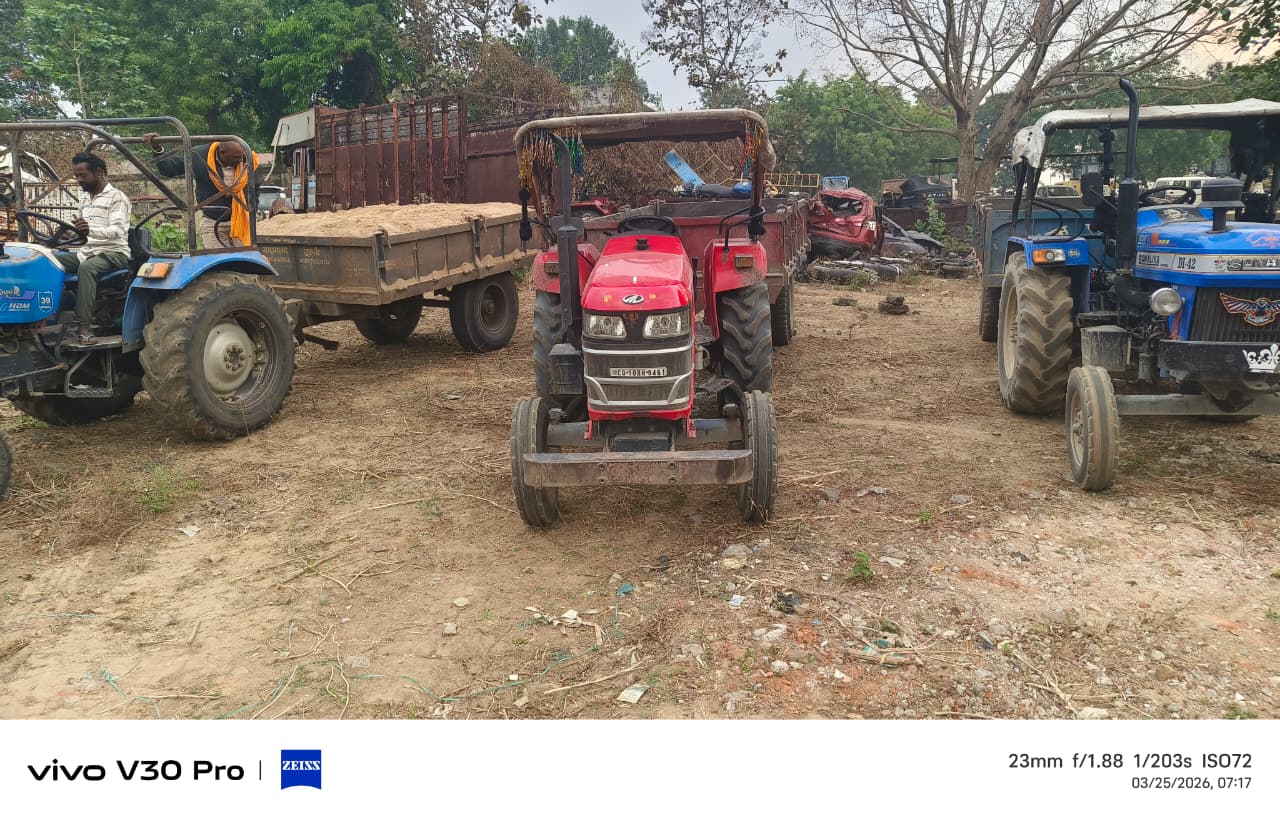 रेत-गिट्टी माफियाओं पर बड़ी कार्यवाही: 3 दिन की ताबड़तोड़ छापेमारी में JCB-हाइवा समेत 14 गाड़ियां जब्त; दिनदहाड़े खोद रहे थे जमीन