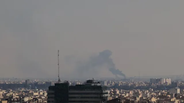 Iran Advisory: ‘तुरंत देश छोड़ें’, तनाव के बीच भारत सरकार की नई चेतावनी, दूतावास ने जारी की सख्त गाइडलाइन