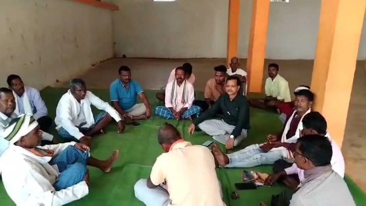 Devotees_1786944041