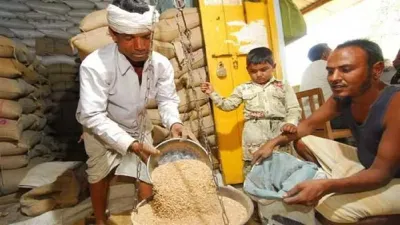 राशन व्यवस्था में बड़ा बदलाव! अब OTP नहीं, सिर्फ अंगूठा लगाएंगे तभी मिलेगा अनाज, केंद्र का सख्त आदेश