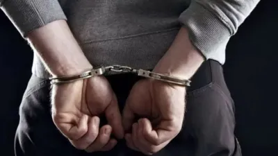 NEET पेपर लीक में बड़ा खुलासा: हेडमिस्ट्रेस ने 'याद' से लिखे फिजिक्स के सवाल, CBI ने दिल्ली ले जाकर शुरू की पूछताछ