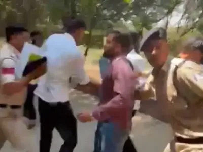 रावतपुरा विश्वविद्यालय में बवाल: PCI विजिट के दौरान NSUI का विरोध, हॉस्टल समस्याओं पर छात्रों का हंगामा