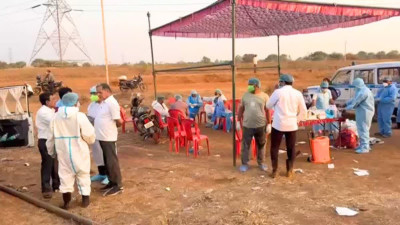 छत्तीसगढ़ में 'अफ्रीकी स्वाइन फीवर' का खौफ: दुर्ग में 300 से ज्यादा सूअरों की मौत से मचा हड़कंप, 21 गांव और 5 वार्ड सील; प्रशासन का कड़ा पहरा