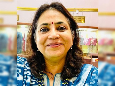 Raipur Breaking: VIP रोड के करेंसी टावर में ACS लिफ्ट में फंसीं, 20 मिनट तक रहीं अंधेरे-घुटन में, सेफ्टी सिस्टम फेल होने से मचा हड़कंप