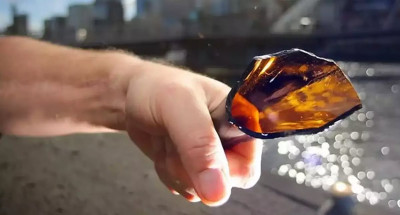 रायपुर के बार में खूनी बवाल: किराना व्यापारी के सिर पर बीयर की बोतल से हमला, लहूलुहान हालत में छोड़ा, आरोपी फरार