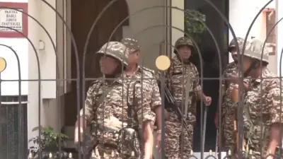 चुनावी घमासान के बीच ED का बड़ा एक्शन: शिक्षक भर्ती घोटाले में पूर्व मंत्री Partha Chatterjee के घर छापा, फिर तेज हुई जांच की रफ्तार