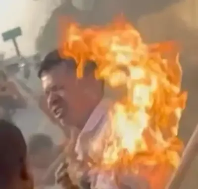 दुर्ग में रेप केस पर उग्र बवाल: गृहमंत्री का पुतला जलाने के दौरान पुलिसकर्मी झुलसा, कांग्रेस कार्यकर्ताओं पर FIR