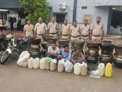 Korba Crackdown: ‘सजग कोरबा’ अभियान में अवैध शराब पर बड़ी कार्रवाई, 428 लीटर जब्त, 28 आरोपी गिरफ्तार,  SP का अल्टीमेटम- अब नहीं चलेगा नशे का कारोबार