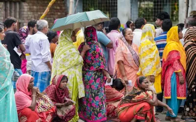 West Bengal Re-Polling 2026: गड़बड़ी के आरोपों के बाद 15 बूथों पर दोबारा वोटिंग, सुबह 11 बजे तक 36.99% मतदान