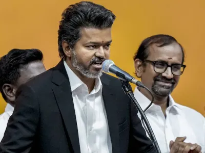 शपथ के 24 घंटे में ही ‘विजय सरकार’ में दरार! तमिल गीत विवाद पर सहयोगी दलों ने खोला मोर्चा