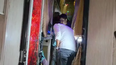 नौकरी का झांसा देकर कर्नाटक भेजी जा रही थीं युवतियां! अंबिकापुर बस स्टैंड से 20 लोगों का रेस्क्यू, मानव तस्करी की आशंका