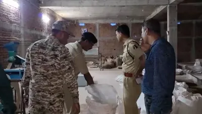 डिटर्जेंट बनाने के नाम पर किराए पर लिया गोदाम, अंदर चल रही थी अवैध गुटखा फैक्ट्री; भारी मात्रा में माल जब्त