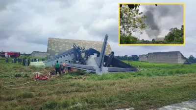 IAF AN-32 Aircraft Crash: असम के जोरहाट में वायुसेना का AN-32 विमान हादसे का शिकार, लैंडिंग के दौरान हुआ क्रैश,राहत-बचाव अभियान जारी
