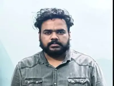 ड्रग्स के पैसों से बनाई शान, अब पुलिस की कार्रवाई से थमी रफ्तार! रायपुर में 'पाबलो' की 15 लाख की संपत्ति सीज
