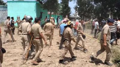 देहरादून में बीजेपी नेता की हत्या के बाद फूटा गुस्सा! आरोपी के घर पर चला बुलडोजर, इलाके में भारी तनाव