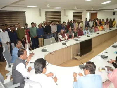 नायब तहसीलदार से कथित मारपीट पर उबाल, कर्मचारी संगठनों की दो टूक, अधिकारियों की सुरक्षा नहीं हुई तो होगा प्रदेशव्यापी आंदोलन